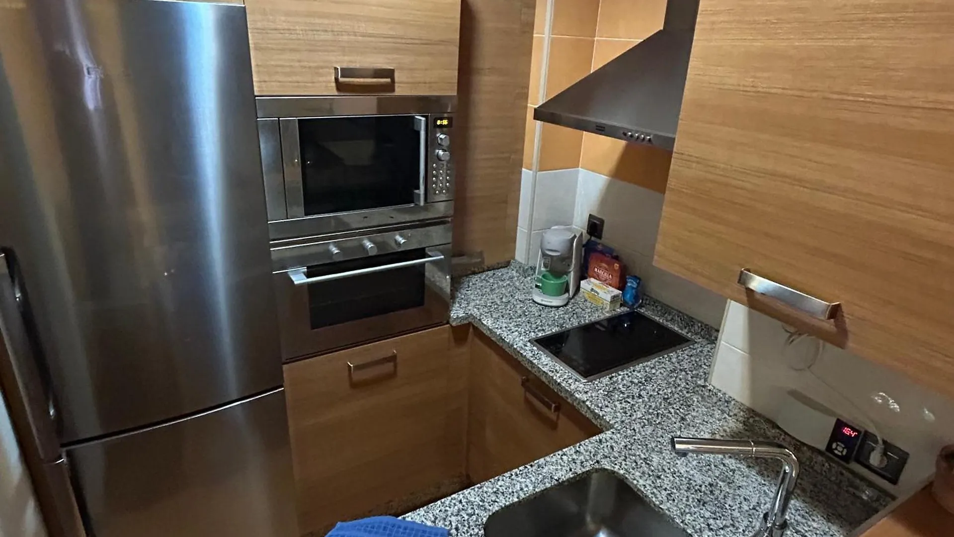 Apartamentos La Fuente Huelva 0*,